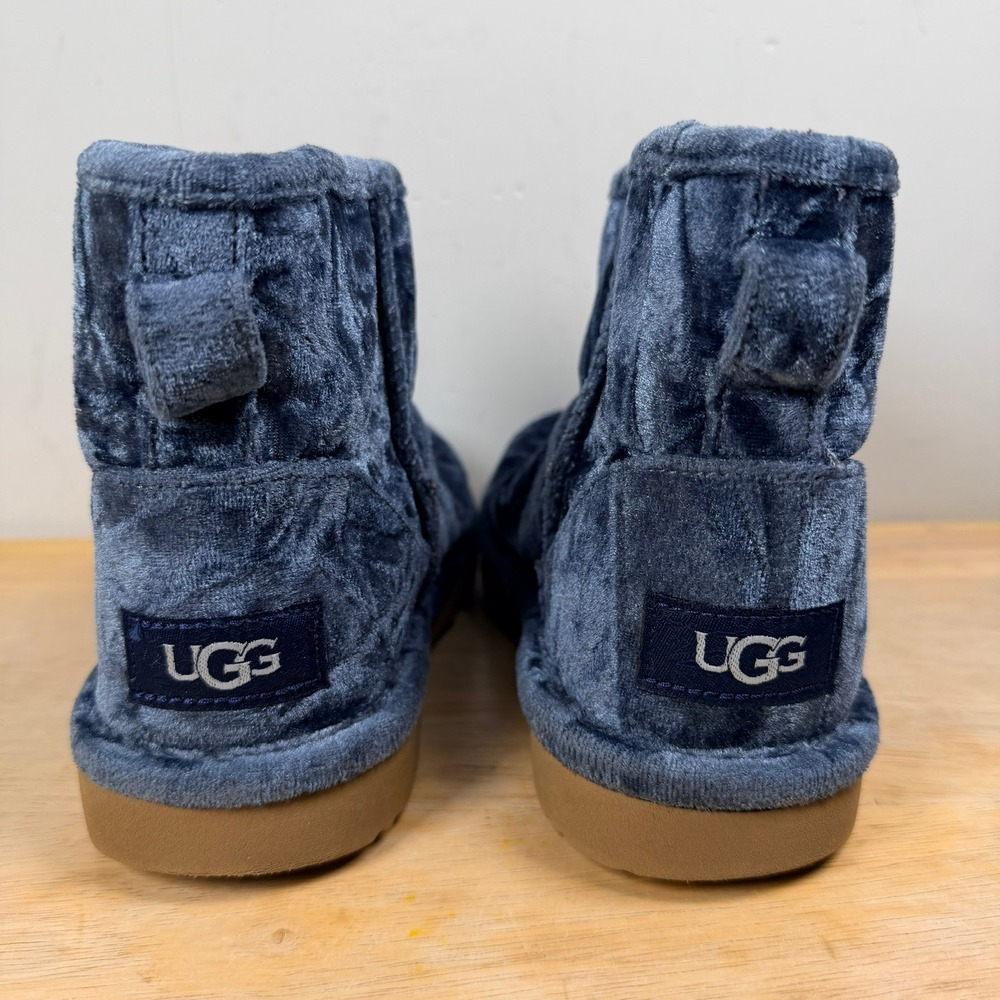 UGG Classic Mini II 2 Crushed Velvet Boots Youth 1 Blue 1142070K Plush Cozy Luxe